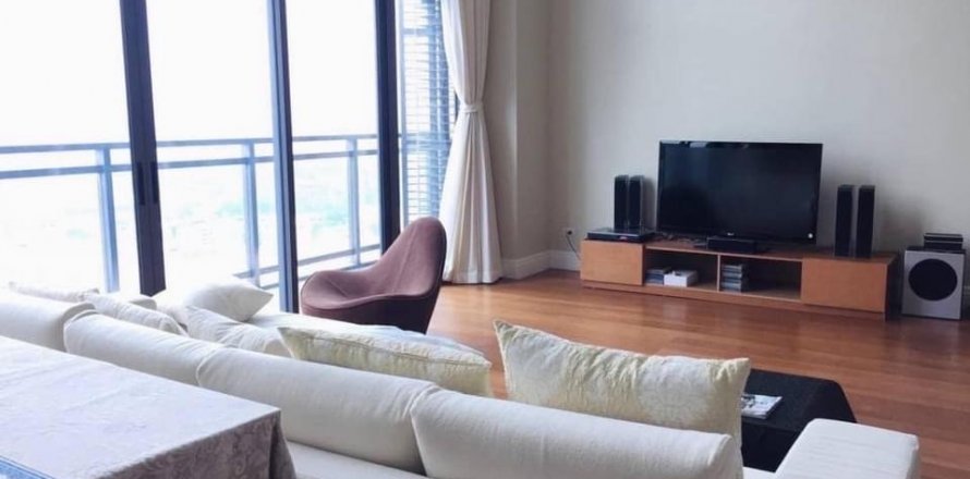 Condo à Khlong Toei, Bangkok, Thaïlande, 3 chambres  № 133963