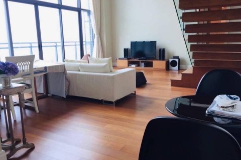 Condo à Khlong Toei, Bangkok, Thaïlande, 3 chambres  № 133963 - photo 10