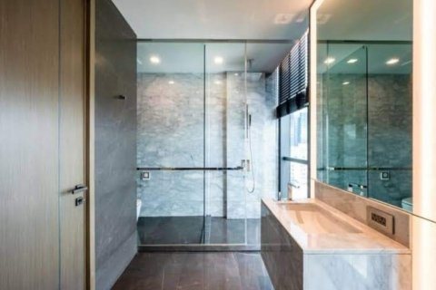 Condo in Watthana, Bangkok, Thailand, 2 bedrooms  № 133967 - photo 9