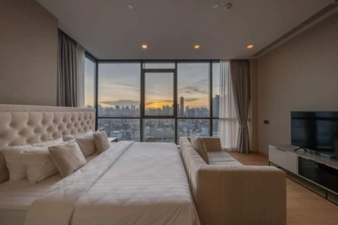 Condo in Watthana, Bangkok, Thailand, 2 bedrooms  № 133967 - photo 8