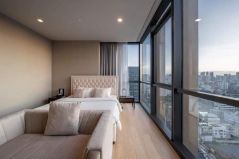 Condo in Watthana, Bangkok, Thailand, 2 bedrooms  № 133967 - photo 6