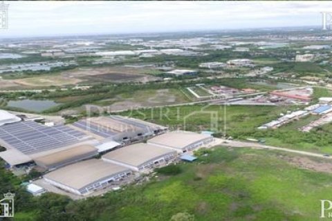 Land in Samut Sakhon, Thailand 14400 sq.m. № 173350 - photo 3