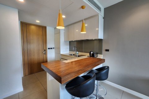Studio dans le Condo à Phuket, Thaïlande  № 167906