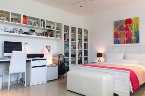 Apartment in Pattaya, Thailand 3 rooms № 159752 - photo 9