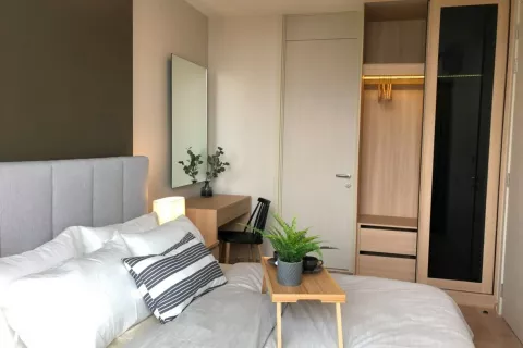 Condo in Watthana, Bangkok, Thailand, 2 bedrooms  № 137791 - photo 2