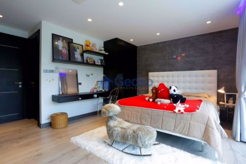 บ้านในพัทยา, ประเทศไทย 6 ห้องนอน № 196720 - รูปถ่าย 20