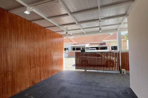 Villa in Pattaya, Thailand 3 bedrooms № 159880 - photo 3