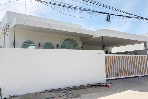 Villa à Pattaya, Thaïlande 5 chambres № 159885 - photo 9