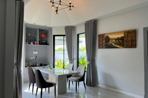 Villa in Pattaya, Thailand 3 bedrooms № 159881 - photo 5