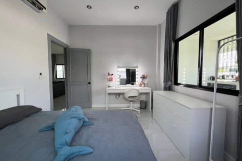 Villa in Pattaya, Thailand 3 bedrooms № 159881 - photo 11