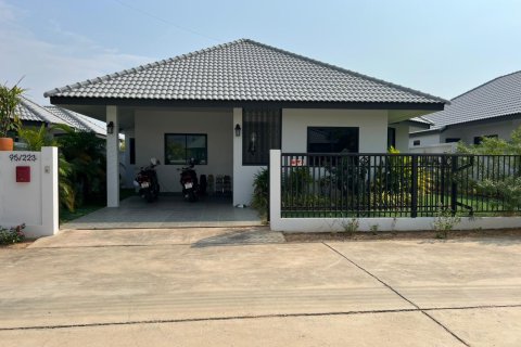 Villa in Pattaya, Thailand 3 bedrooms № 159881 - photo 3