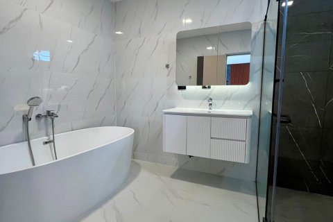 Вилла в Паттайе, Таиланд с 4 спальнями № 159883 - фото 15