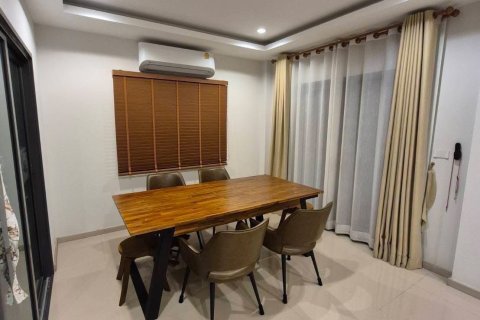 Villa in Pattaya, Thailand 3 bedrooms № 159884 - photo 8