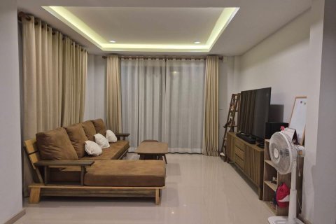 Villa in Pattaya, Thailand 3 bedrooms № 159884 - photo 3