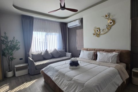 Вилла в Паттайе, Таиланд с 3 спальнями  № 159882 - фото 14