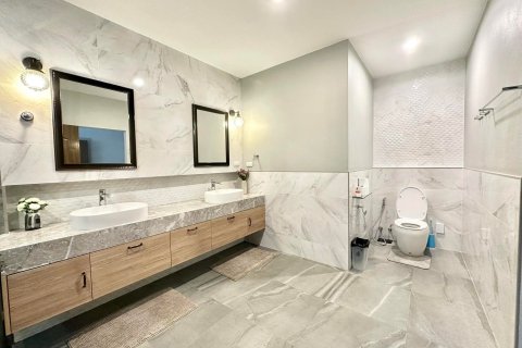 Вилла в Паттайе, Таиланд с 6 спальнями  № 159879 - фото 26