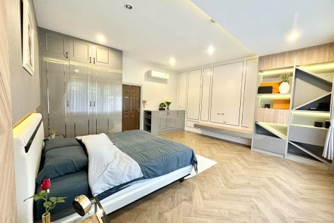 Villa à Pattaya, Thaïlande 6 chambres № 159879 - photo 18