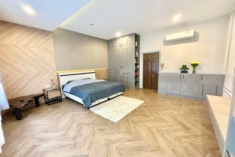 Villa à Pattaya, Thaïlande 6 chambres № 159879 - photo 17