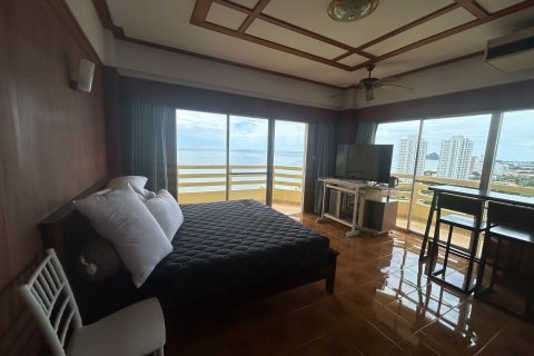 Кондоминиум с 2 спальнями в Хуа Хине, Таиланд № 145185 - фото 1