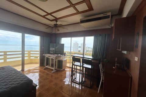 Кондоминиум с 2 спальнями в Хуа Хине, Таиланд № 145185 - фото 6