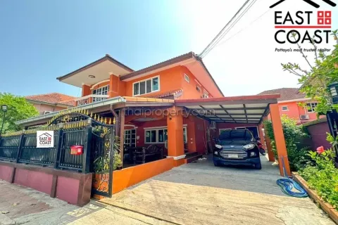 Casa de 5 dormitorios en Jomtien Beach, Pattaya, Tailandia № 213726