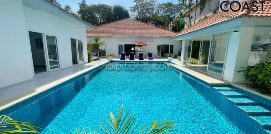 Estudio en Pattaya, Tailandia № 213727