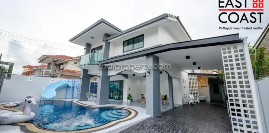 Casa de 6 dormitorios en Jomtien Beach, Pattaya, Tailandia № 213725