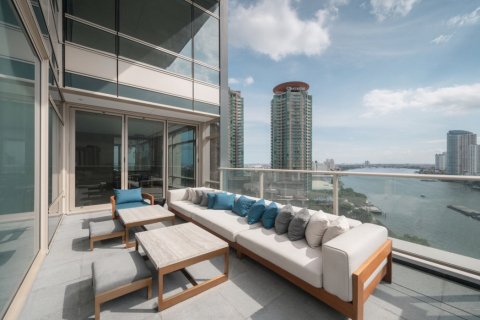 Penthouse à Bangkok, Thaïlande 4 chambres № 180876 - photo 5