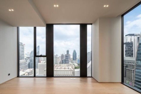 Penthouse in Bangkok, Thailand 3 bedrooms № 180870 - photo 11