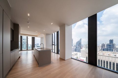 Penthouse in Bangkok, Thailand 3 bedrooms № 180870 - photo 5