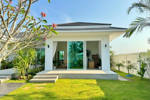Villa in Hua Hin, Thailand 4 Schlafzimmer № 222589 - Foto 12