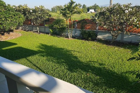 Дом в Сан Па Тонге, Таиланд с 5 спальнями  № 140256 - фото 4