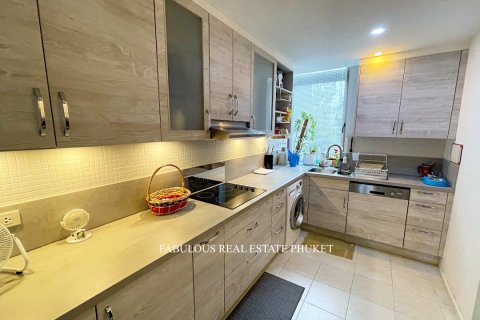 Villa in Ko Kaeo, Thailand 3 bedrooms № 179656 - photo 3