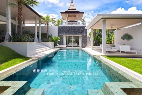 Villa in Bang Tao, Thailand 3 bedrooms № 179657