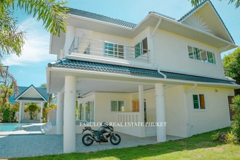 Villa in Rawai, Thailand 3 bedrooms № 179651 - photo 10