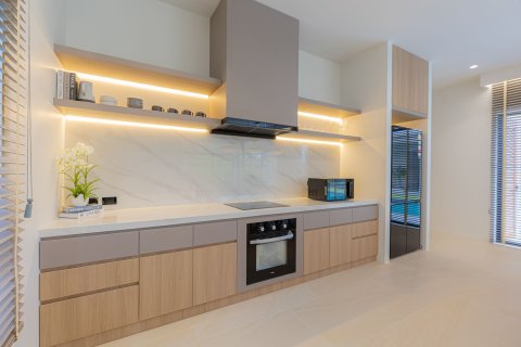Villa in Phuket, Thailand 3 bedrooms № 167863 - photo 21
