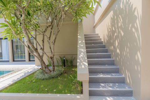 Villa in Phuket, Thailand 3 bedrooms № 167863 - photo 3
