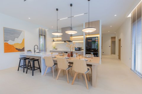 Villa in Phuket, Thailand 3 bedrooms № 167863 - photo 30