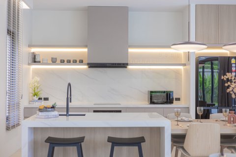 Villa in Phuket, Thailand 3 bedrooms № 167863 - photo 25