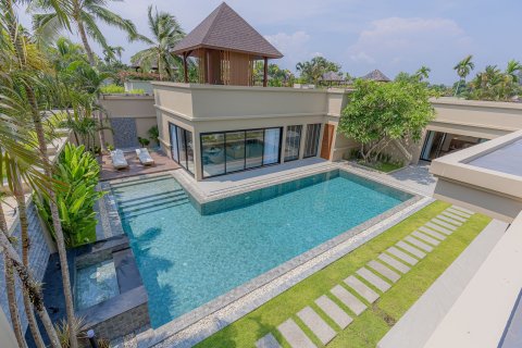 Villa in Phuket, Thailand 3 bedrooms № 167863