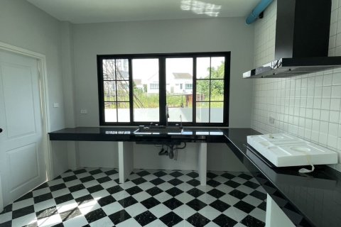 Maison à Chiang Mai, Thaïlande 4 chambres № 167861 - photo 9