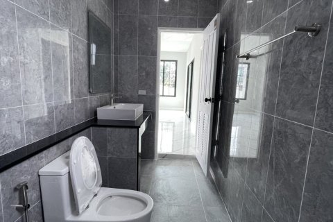 Maison à Chiang Mai, Thaïlande 4 chambres № 167861 - photo 20