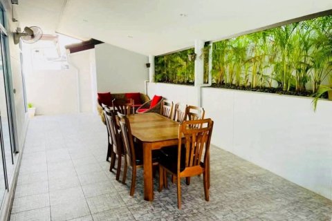 Вилла в Паттайе, Таиланд с 3 спальнями  № 167860 - фото 15