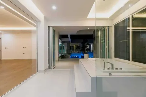 House in Hang Dong, Thailand 8 bedrooms № 167865 - photo 6
