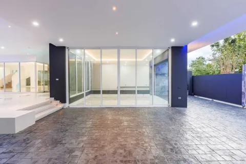 House in Hang Dong, Thailand 8 bedrooms № 167865 - photo 20