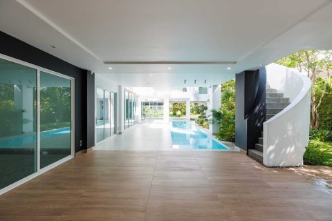 House in Hang Dong, Thailand 8 bedrooms № 167865 - photo 5