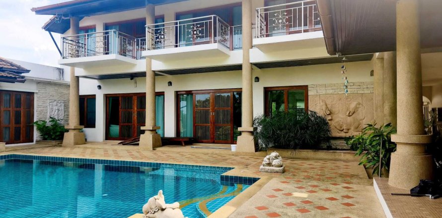 Villa in Ko Samui, Thailand 4 bedrooms № 162930