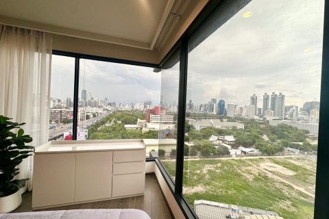 Кондоминиум с 2 спальнями в Клонг Тоэй, Бангкок, Таиланд № 162926 - фото 9