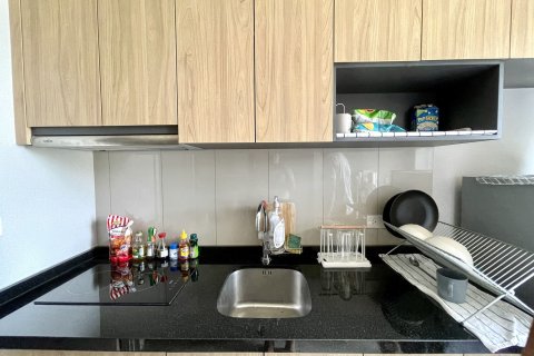 Студия в кондо в Ваттхане, Бангкок, Таиланд № 162932 - фото 6