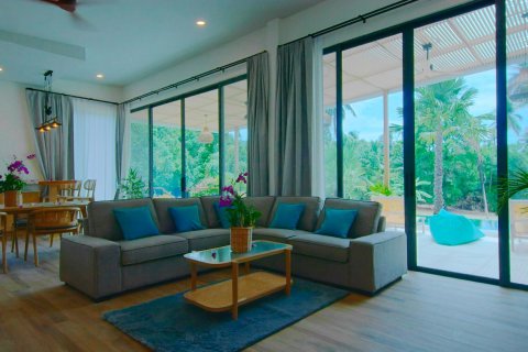 Villa in Koh Pha Ngan, Thailand 3 bedrooms № 165045 - photo 6